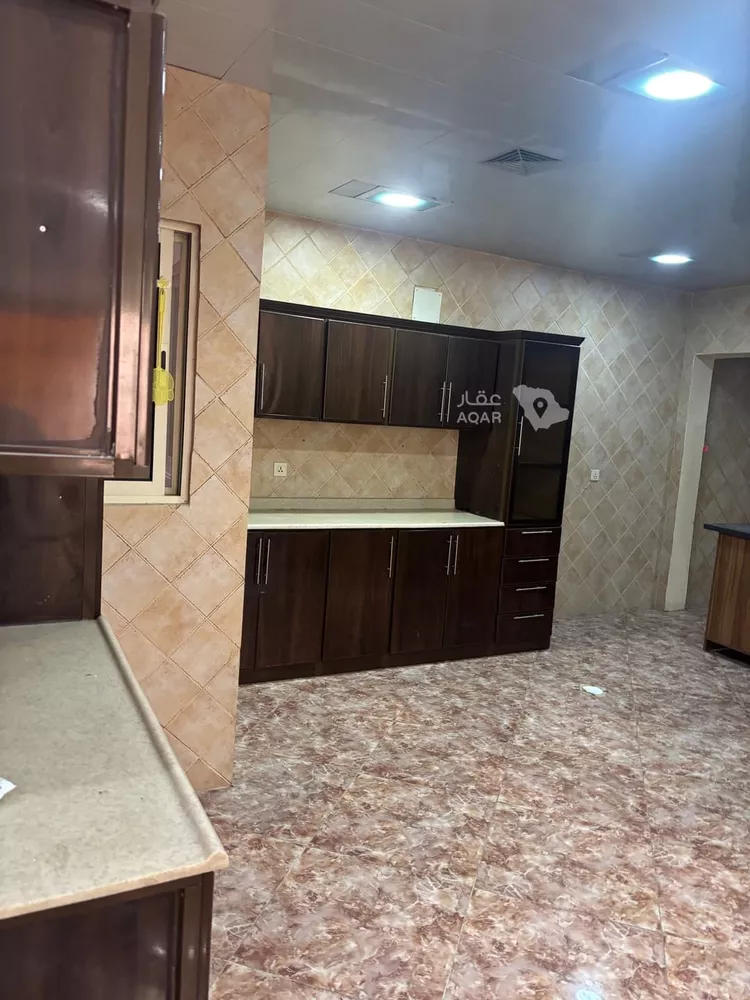 شقة للإيجار في شارع ابو محمد المهذب, حي الندى, مدينة الدمام, المنطقة الشرقية 5