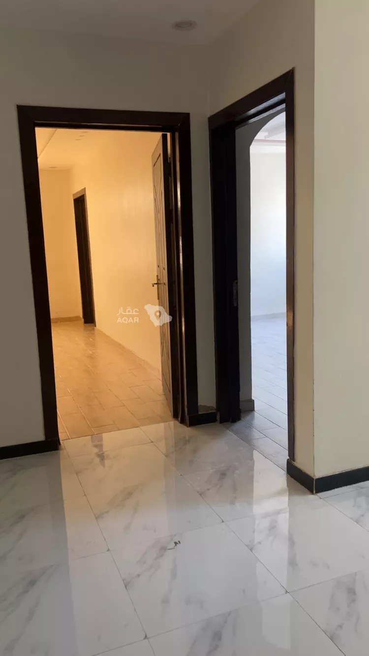 فيلا للإيجار في شارع الخياله ، حي العزيزية ، الرياض ، منطقة الرياض 8