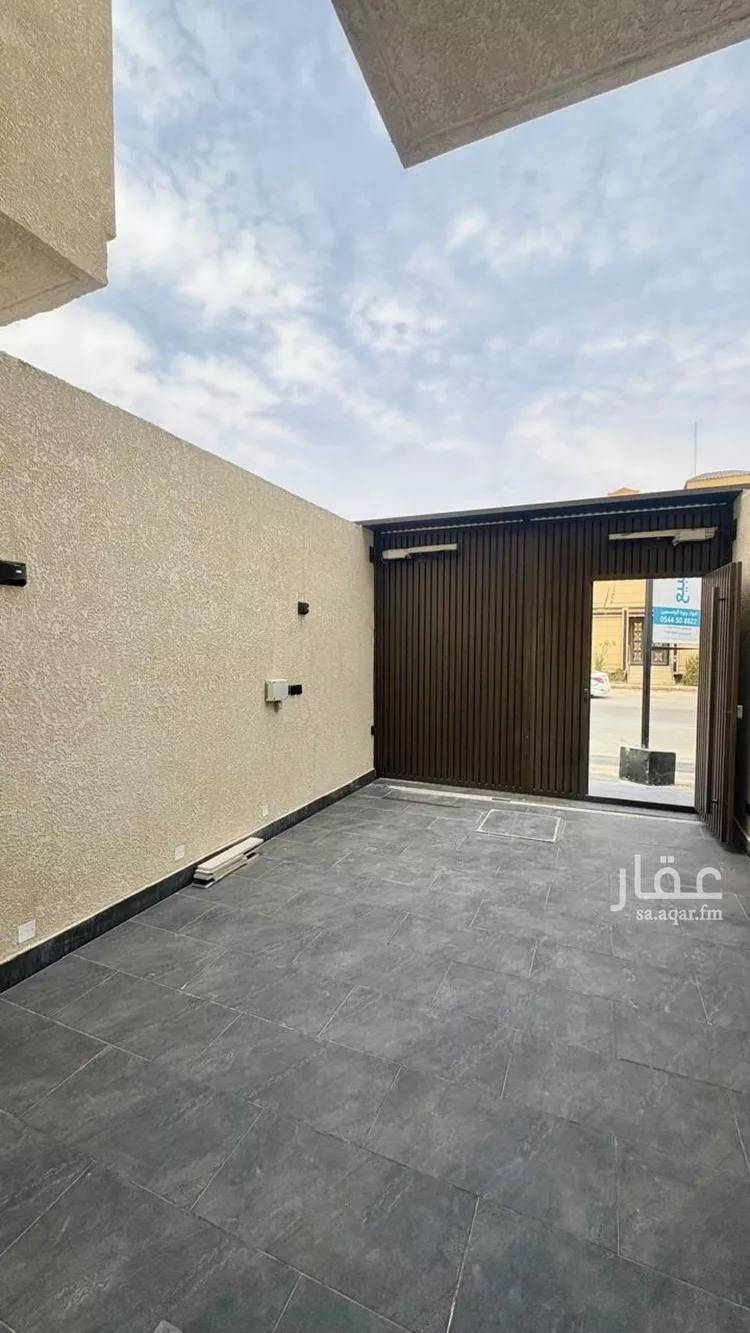 دور للبيع في شارع الصفوق, حي العارض, مدينة الرياض, منطقة الرياض صورة 5