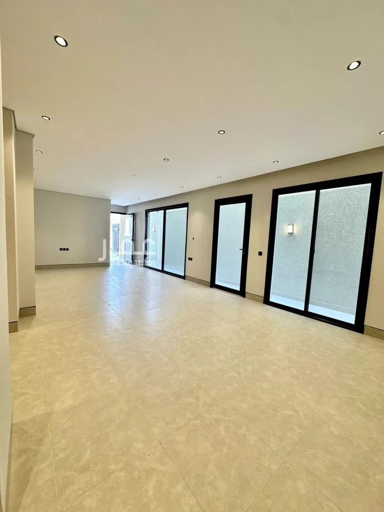 Floor for Sale in Riyadh An Narjis 10