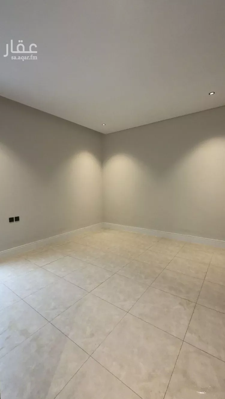 دور للبيع في شارع عبدالرحمن الهندي, حي النرجس, مدينة الرياض, منطقة الرياض