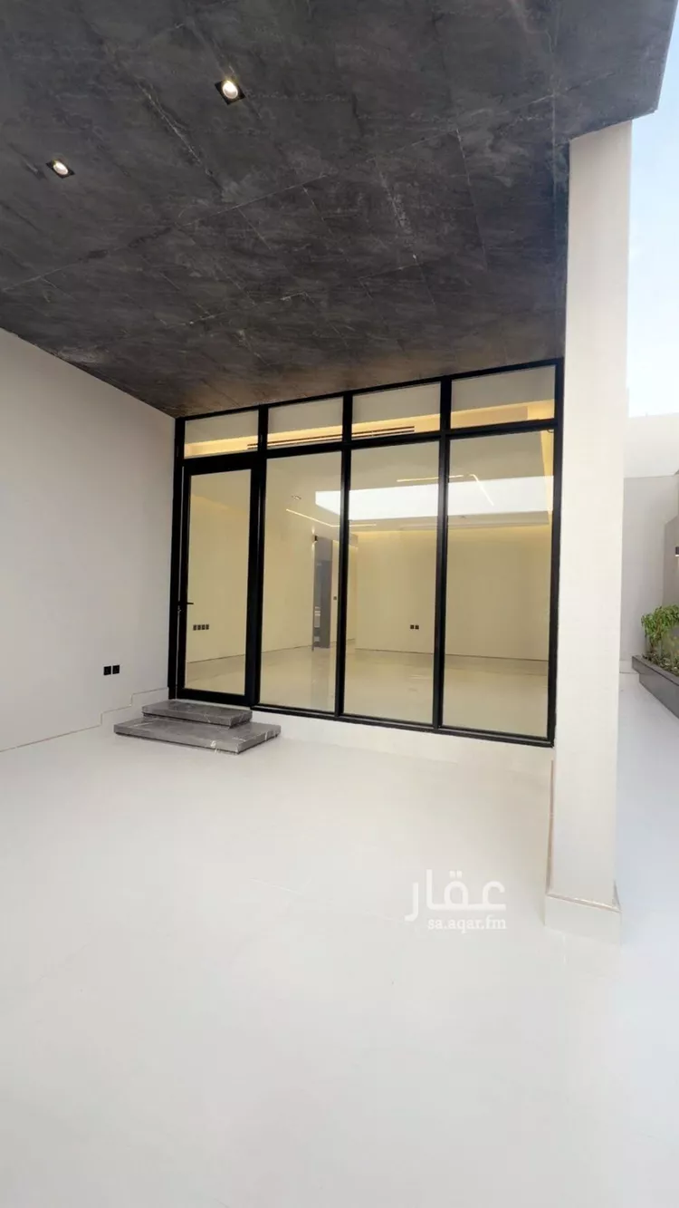 Floor for Sale in Riyadh Al Arid صورة 3