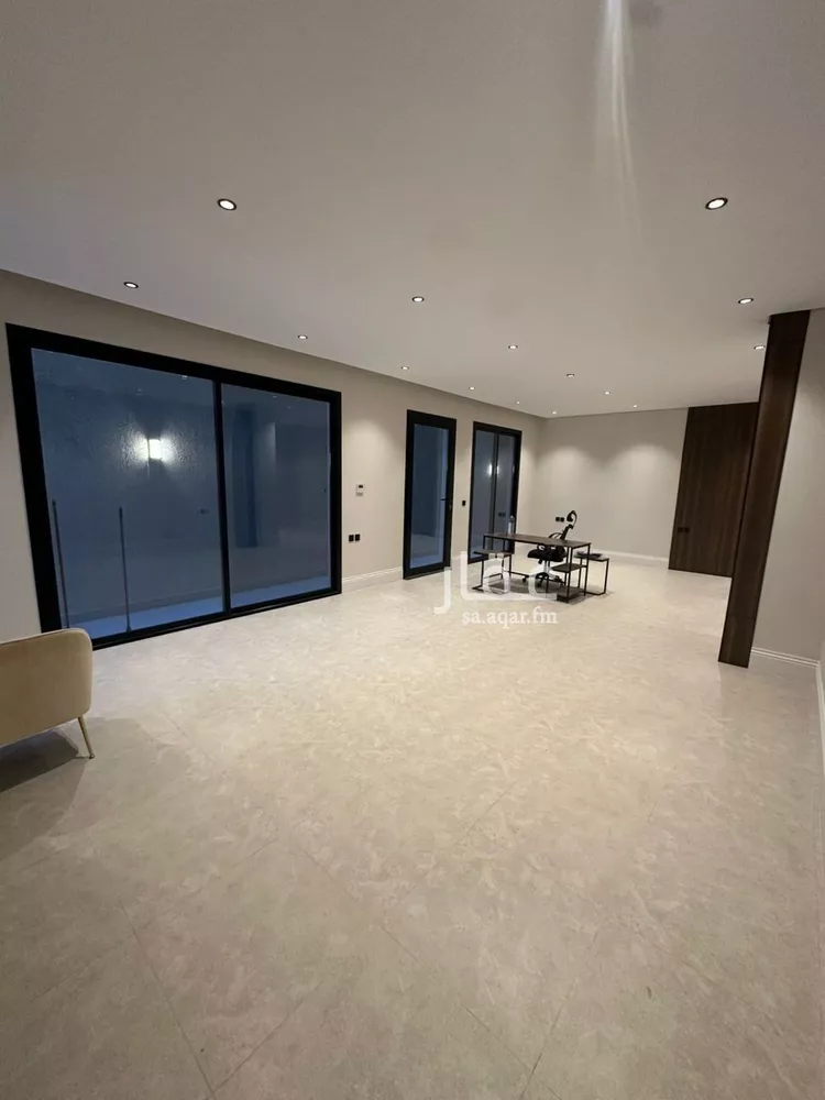 Floor for Sale in Riyadh An Narjis 7