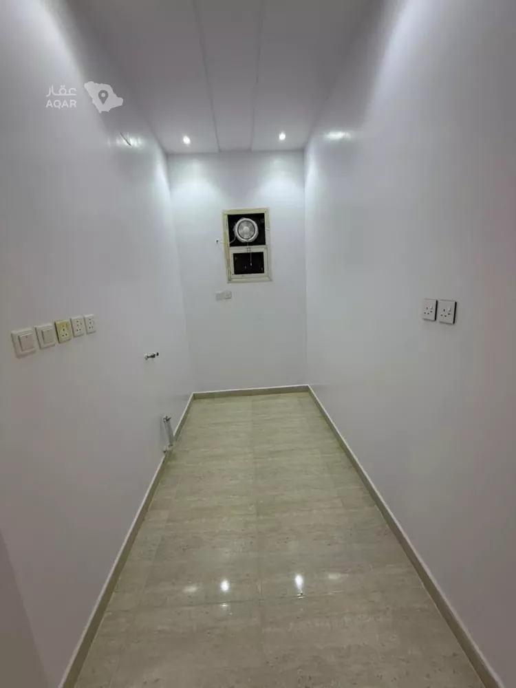 شقة للإيجار في شارع جبل المشايخ ، حي القادسية ، الرياض ، منطقة الرياض 8