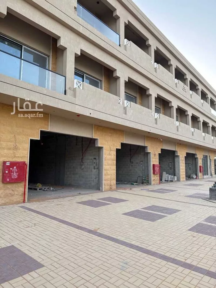 محل للإيجار في شارع الصحابة, حي اليرموك, مدينة الرياض, منطقة الرياض صورة 2