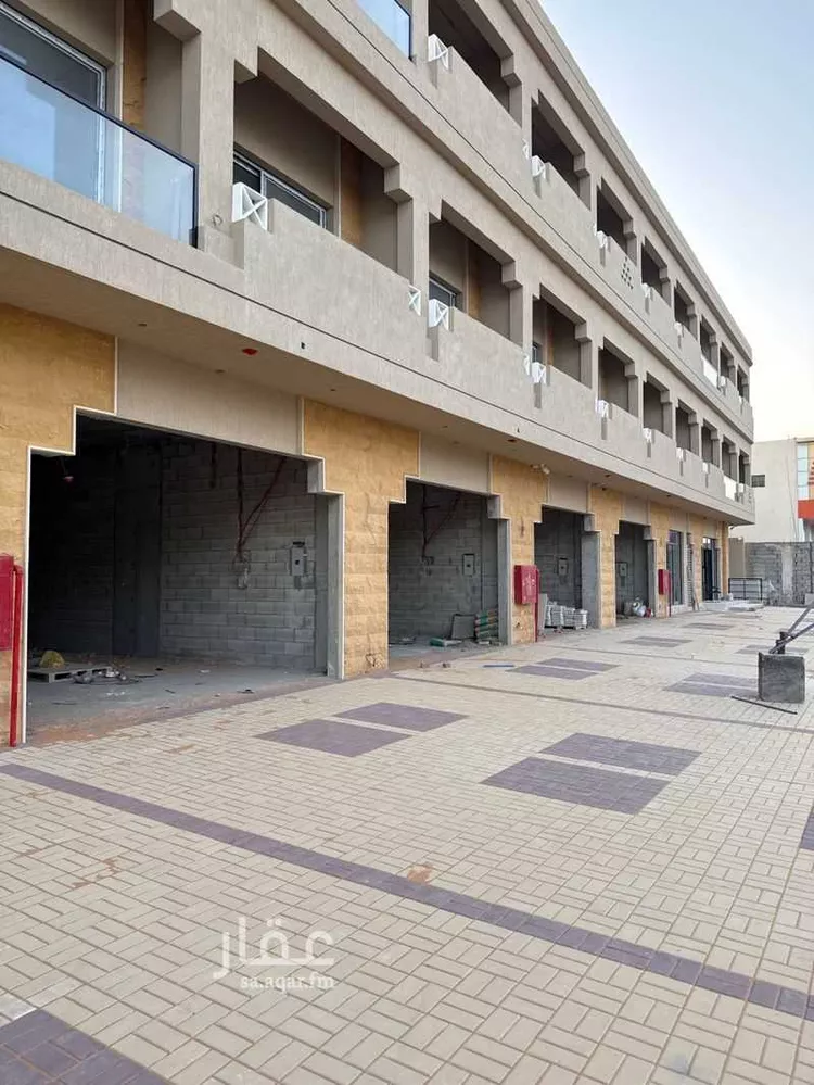محل للإيجار في شارع الصحابة, حي اليرموك, مدينة الرياض, منطقة الرياض صورة 4
