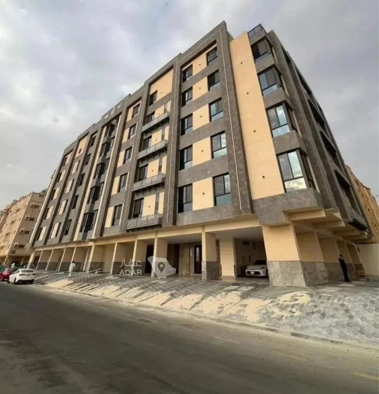 عمارة للبيع في شارع عمرو الاوسي, حي بني مالك, مدينة جدة, منطقة مكة المكرمة