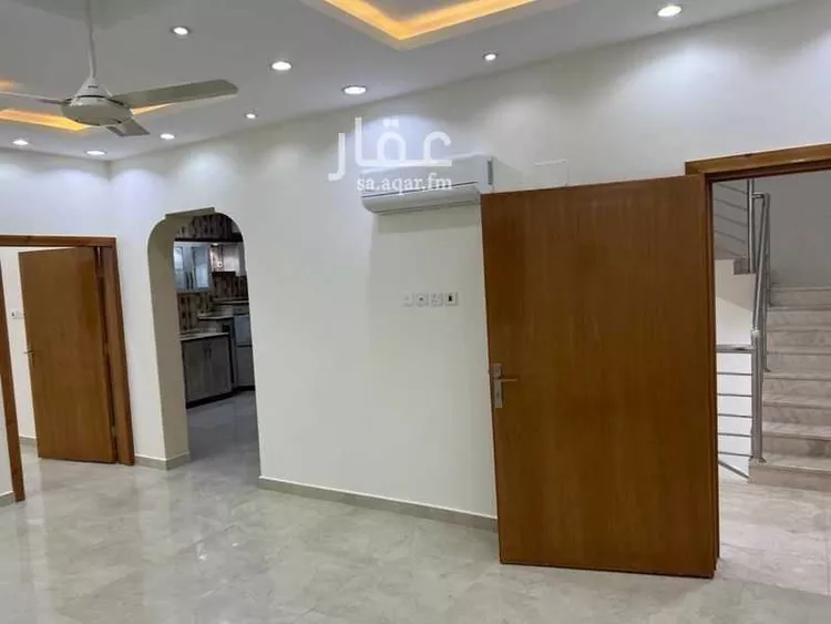 فيلا للإيجار في شارع 10 الروابي, حي الروابي, مدينة أبها, منطقة عسير 12