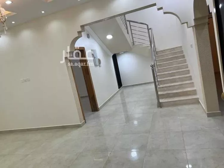 فيلا للإيجار في شارع 10 الروابي, حي الروابي, مدينة أبها, منطقة عسير صورة 2