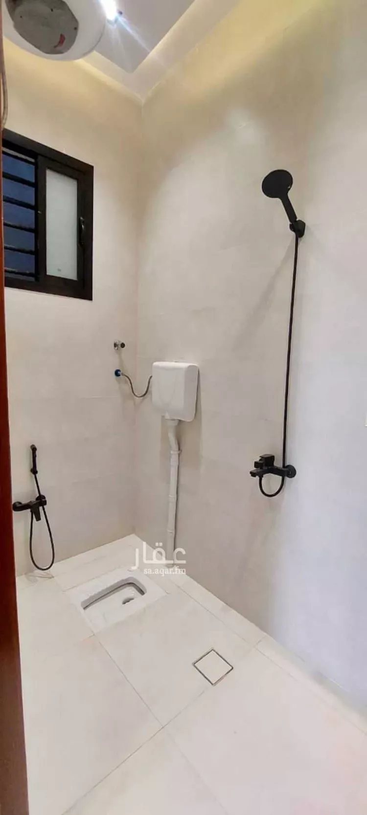 دور للبيع في شارع التاجر, حي الزهور, مدينة ابها, منطقة عسير صورة 5