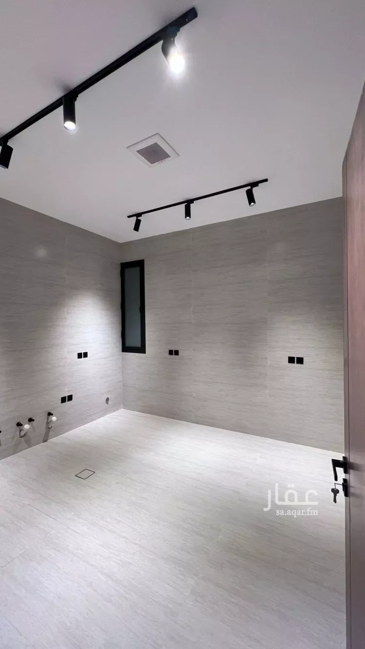 دور للبيع في شارع فيضة نومان, حي الغدير, مدينة ابها, منطقة عسير صورة 3