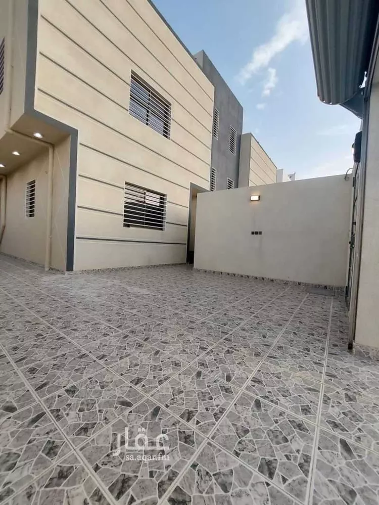 شقة للبيع في شارع العام, حي الزهور, مدينة ابها, منطقة عسير