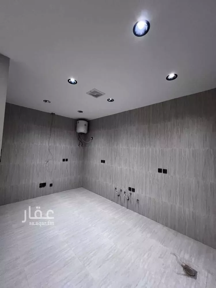 دور للبيع في شارع عبدالله العدوي, حي القيروان, مدينة خميس مشيط, منطقة عسير صورة 2