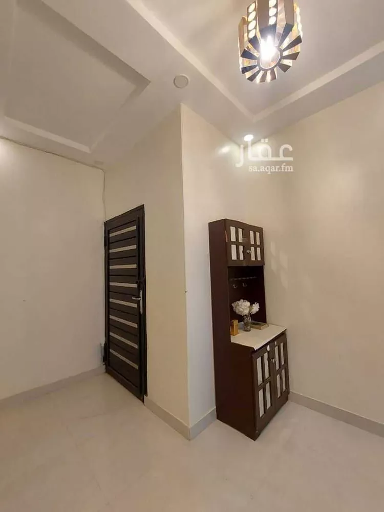 شقة للإيجار في شارع 121 الزهور, حي الزهور, مدينة أبها, منطقة عسير صورة 5