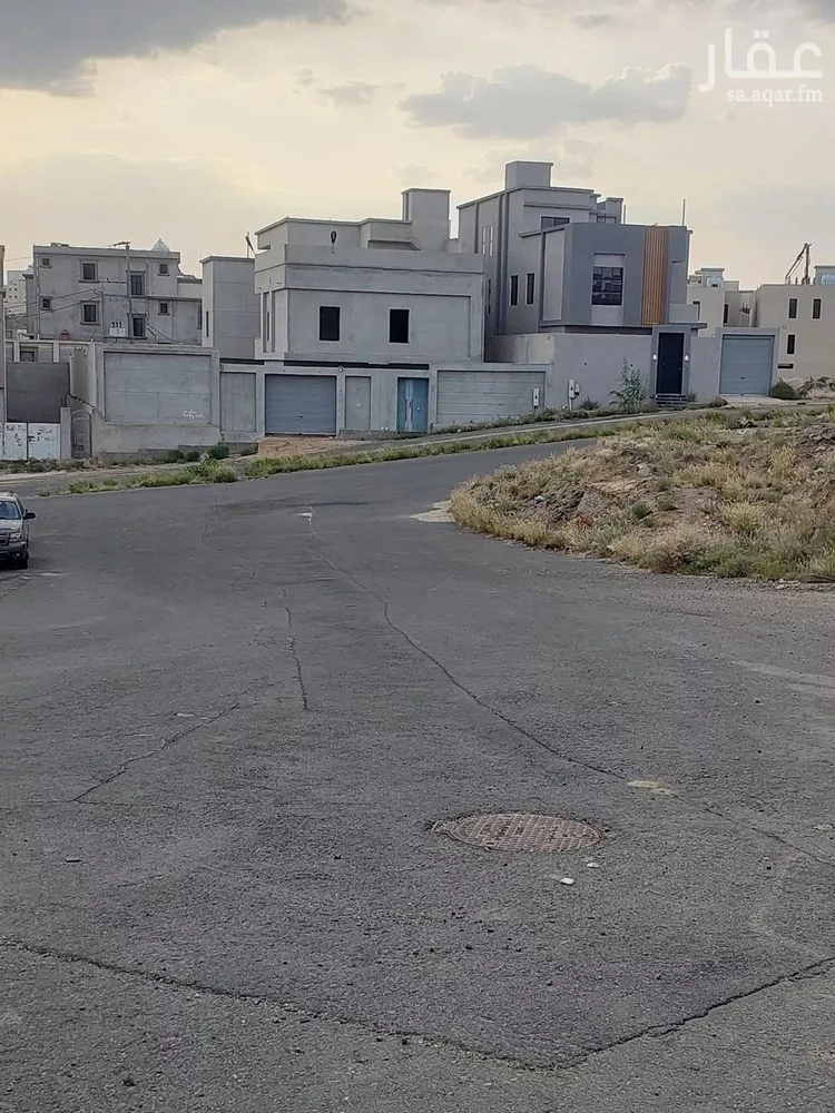 أرض للبيع في حي الزهور, مدينة ابها, منطقة عسير صورة 2