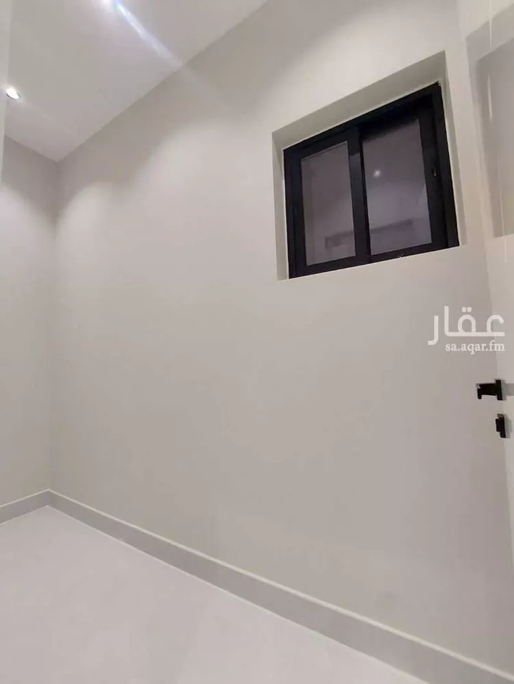 دور للبيع في شارع الرقمية, حي الزهور, مدينة أبها, منطقة عسير صورة 2