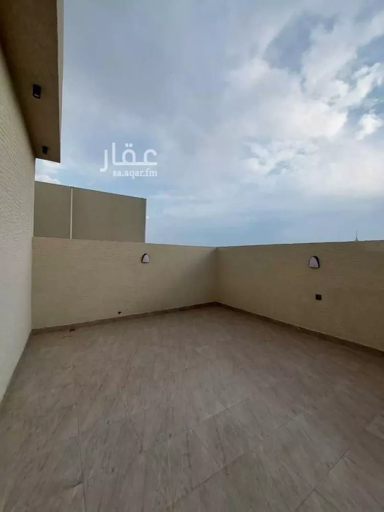 دور للبيع في شارع عمر اسعد, حي الزاوية, مدينة خميس مشيط, منطقة عسير صورة 5