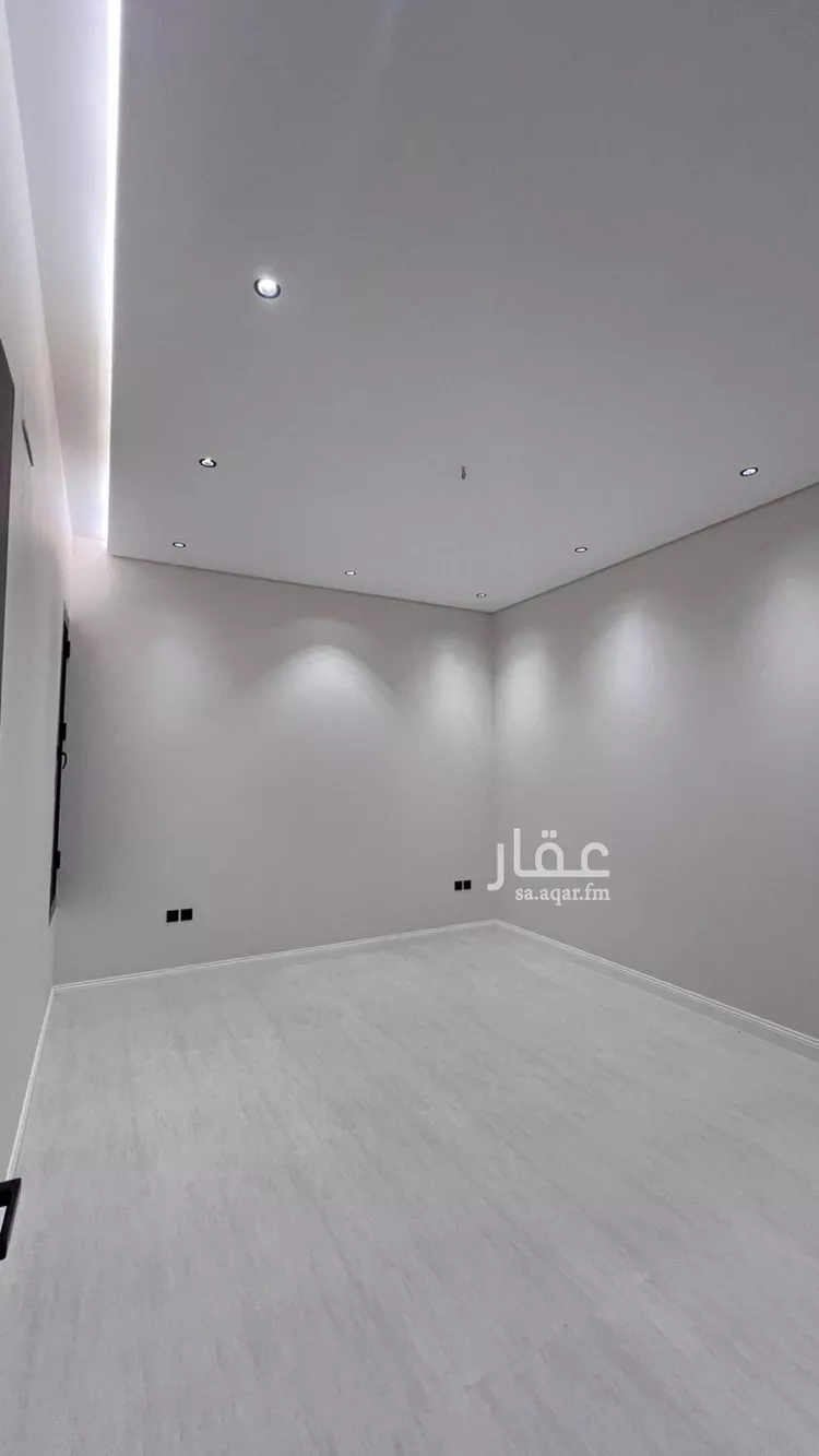 دور للبيع في شارع فيضة نومان, حي الغدير, مدينة ابها, منطقة عسير صورة 4
