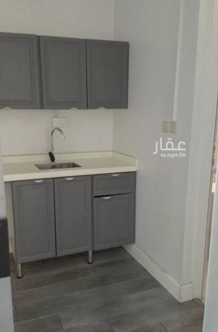 Commercial Office for Rent in Riyadh An Nuzhah صورة 4