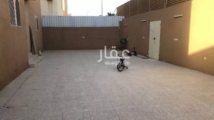 فيلا للبيع في شارع عبدالله المانع, حي الملك فيصل, مدينة الرياض, منطقة الرياض صورة 4
