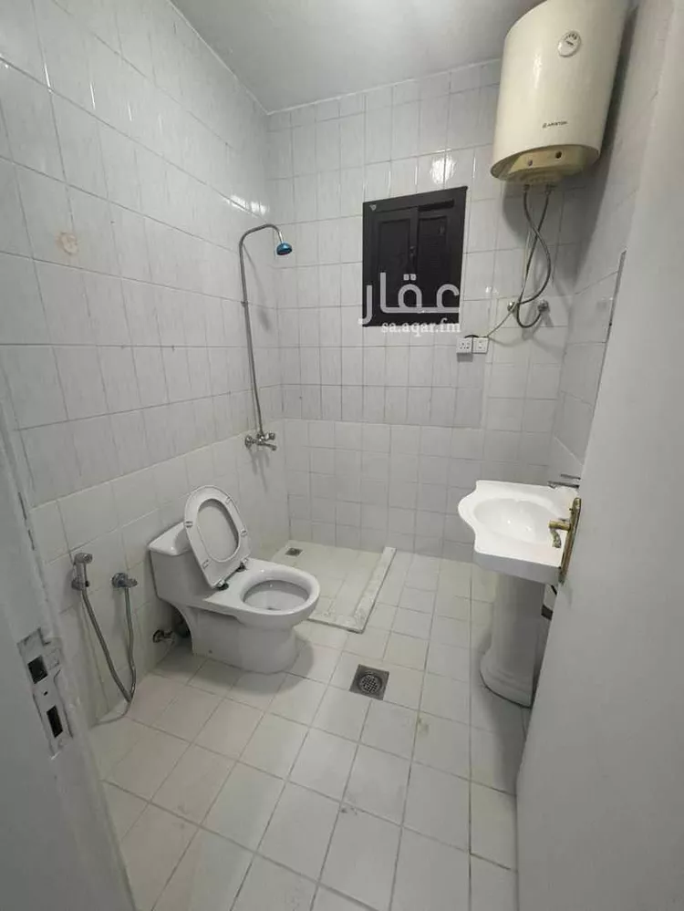 شقة للإيجار في شارع عثمان ابن عفان, حي مغرزات, مدينة الرياض, منطقة الرياض صورة 3