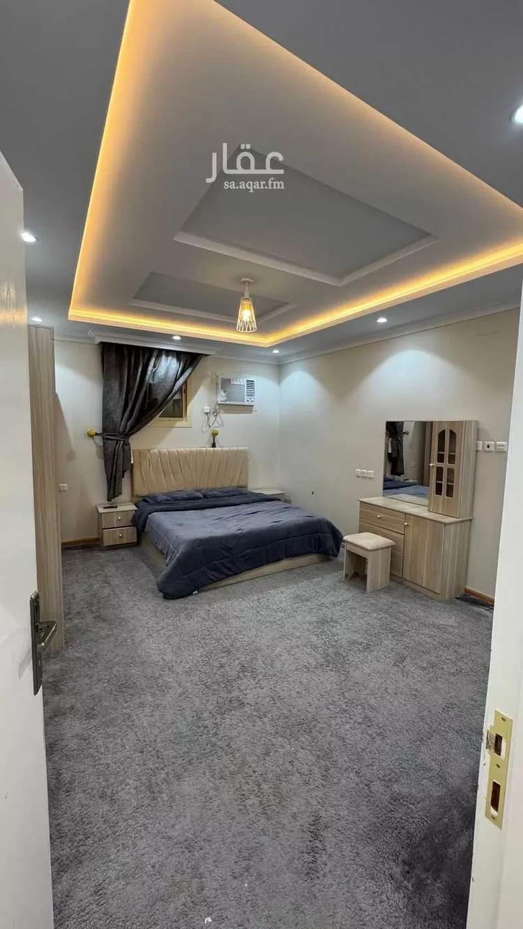شقة للإيجار في شارع سلمان الحنبلي ، حي الريان ، تبوك ، منطقة تبوك