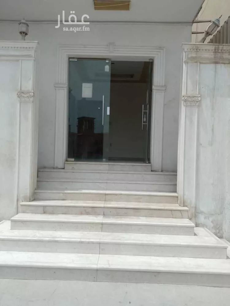 مكتب تجاري للإيجار في شارع العلم, حي العقربية, مدينة الخبر, المنطقة الشرقية صورة 2