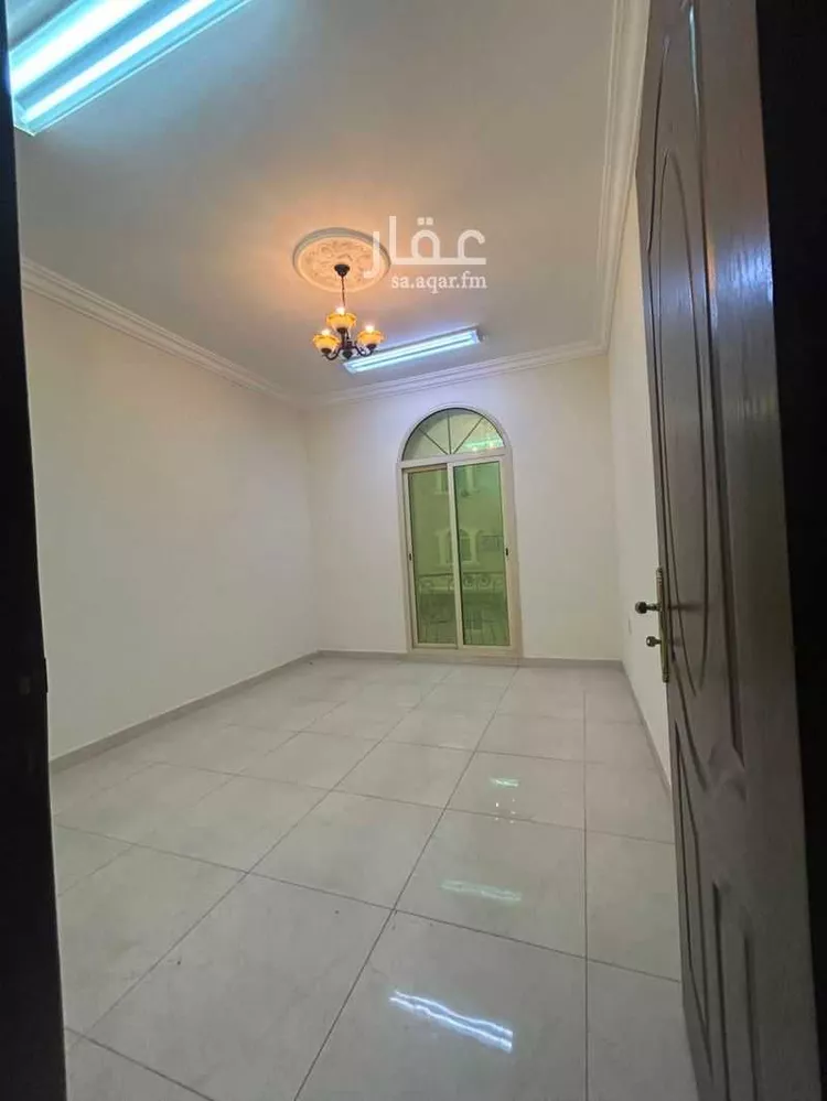 عمارة للإيجار في شارع الثاني, حي الثقبة, مدينة الخبر, المنطقة الشرقية صورة 4