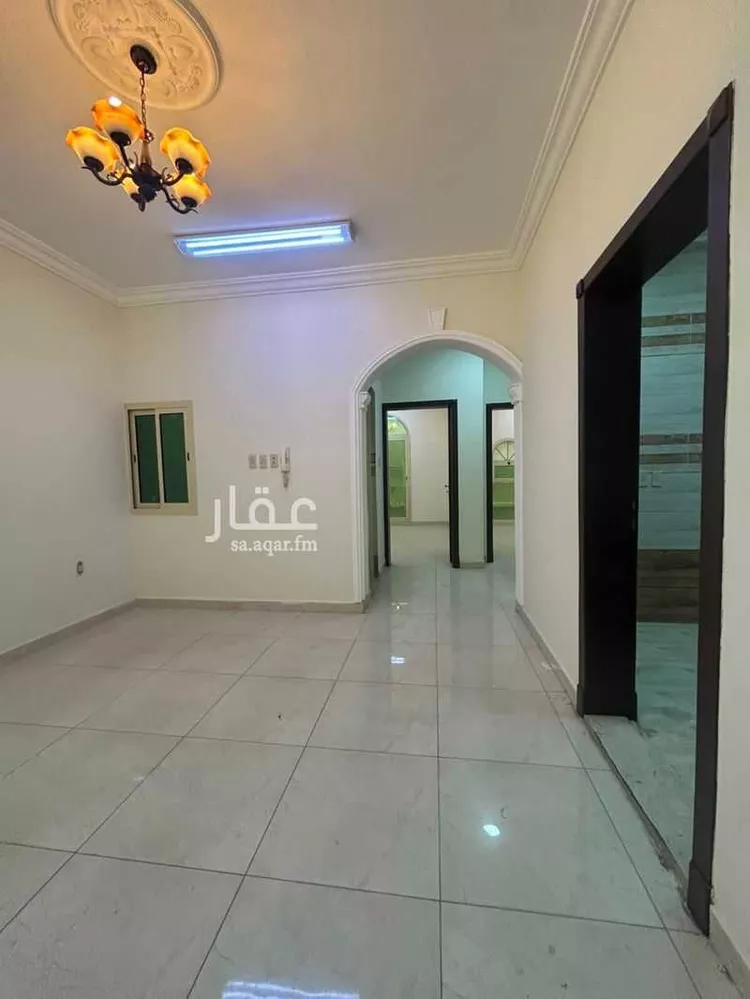 عمارة للإيجار في شارع الثاني, حي الثقبة, مدينة الخبر, المنطقة الشرقية صورة 2