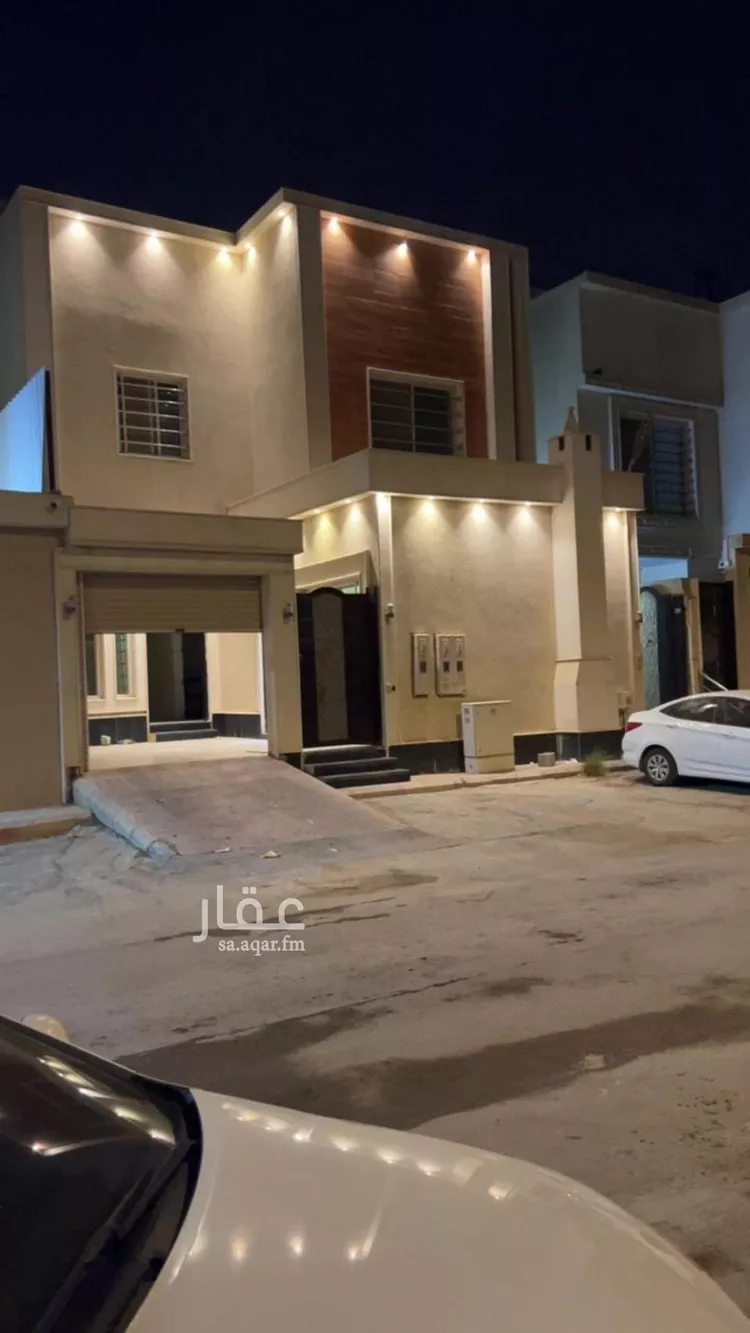فيلا للبيع في شارع جبل المشايخ, حي القادسية, مدينة الرياض, منطقة الرياض