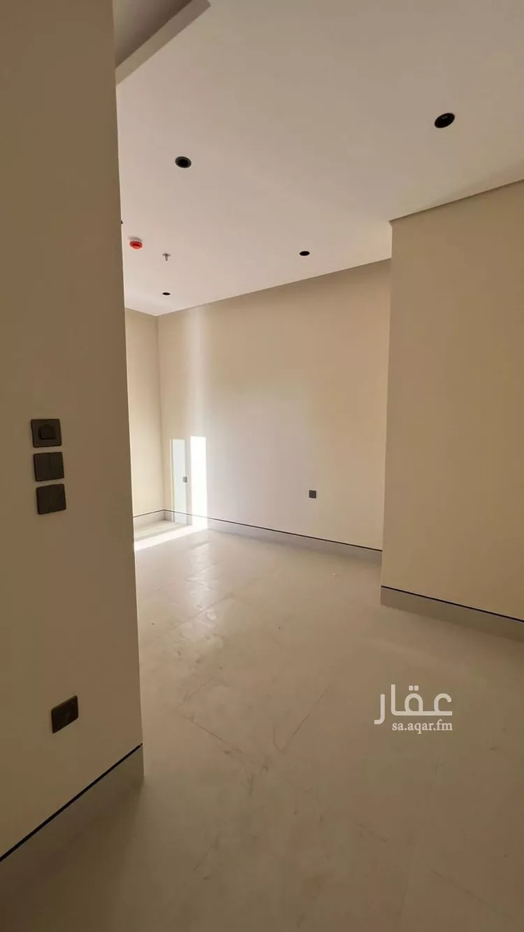 شقة للبيع في شارع المغيره بن شعبة, حي الملك فهد, مدينة الرياض, منطقة الرياض