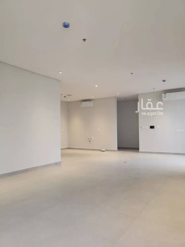 شقة للإيجار في شارع الأمير فهد بن محمد بن عبدالعزيز, حي الملقا, مدينة الرياض, منطقة الرياض صورة 3