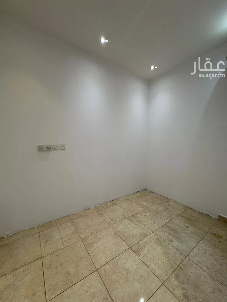Floor for Rent in Riyadh Al Yasmin صورة 4