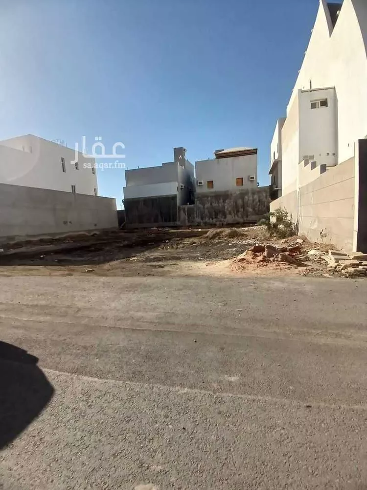 أرض للبيع في شارع احمد بن تاج الدين, حي الصواري, مدينة جدة, منطقة مكة المكرمة 1 صورة