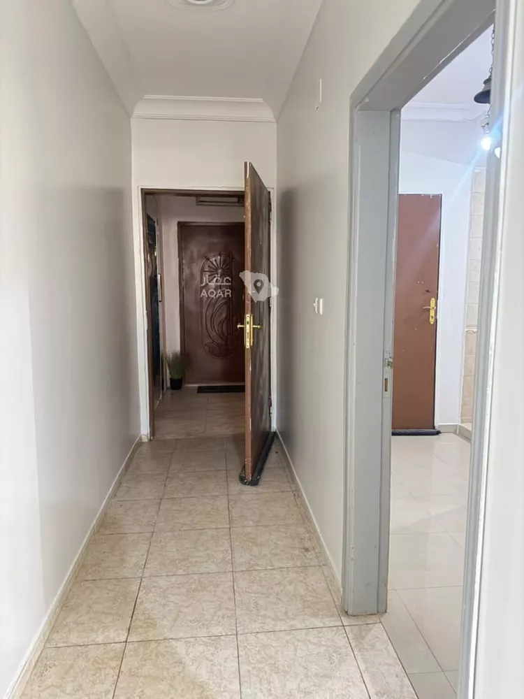 شقة للإيجار في شارع سيهات, حي الملك فيصل, مدينة الرياض, منطقة الرياض 12