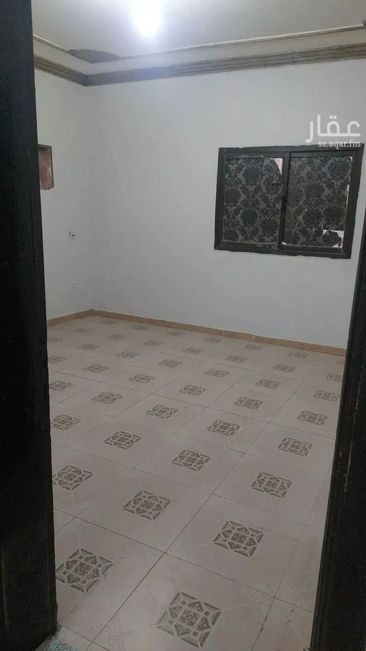 عمارة للإيجار في شارع ابي سعيد الخدري, حي الملك فيصل, مدينة الرياض, منطقة الرياض 12