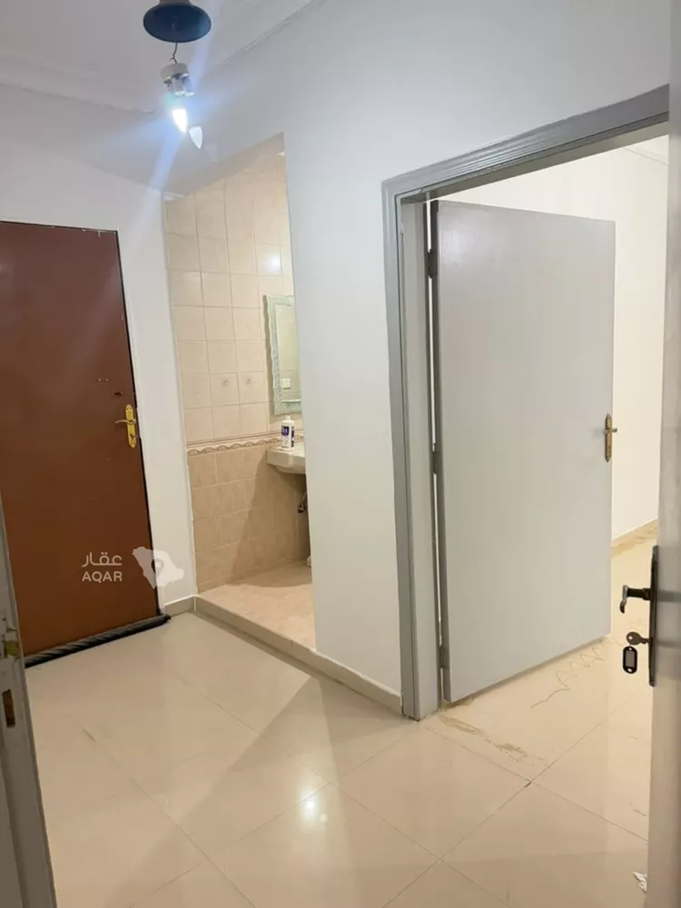شقة للإيجار في شارع سيهات, حي الملك فيصل, مدينة الرياض, منطقة الرياض 7