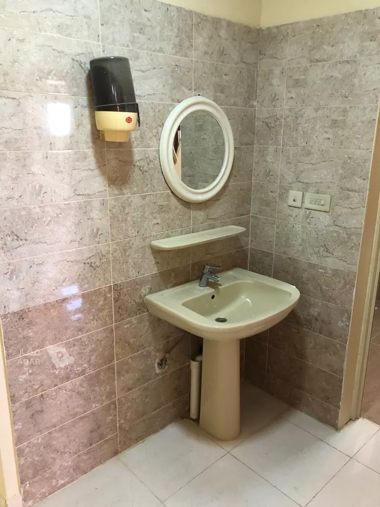 شقة للإيجار في شارع الأمير نواف ، حي البندرية ، الهفوف ، الاحساء 7