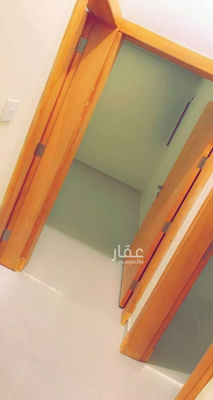 شقة للإيجار في شارع محمد الفاضل الشنقيطي, حي عكاظ, مدينة الرياض, منطقة الرياض صورة 5