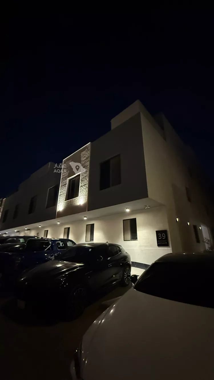 Apartment for Rent in Riyadh Al Malqa 3