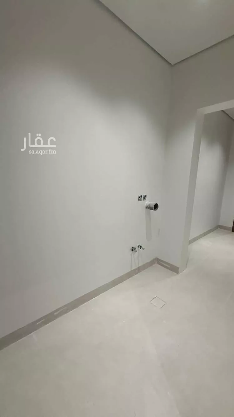 دور للبيع في شارع موسى الحسيني, حي التعاون, مدينة الرياض, منطقة الرياض 8