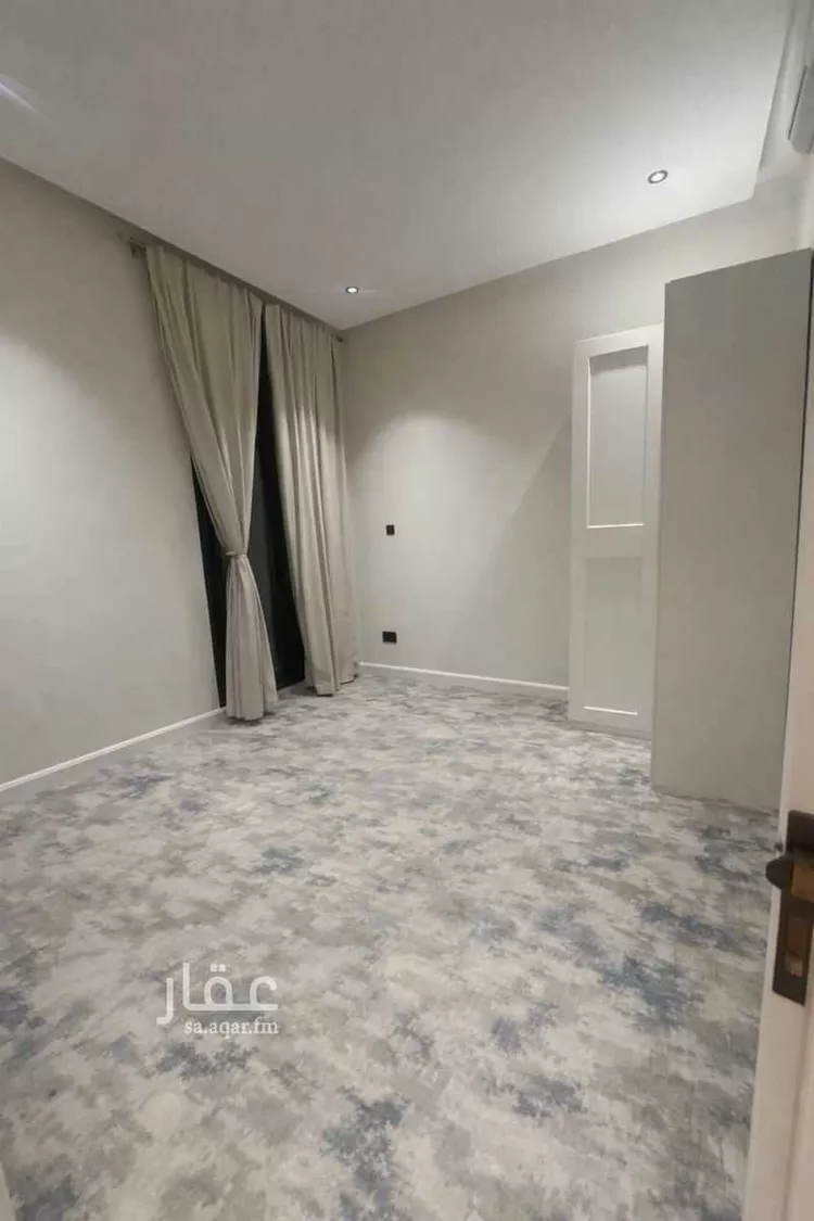 دور للبيع في شارع الغنامية, حي الربيع, مدينة الرياض, منطقة الرياض صورة 4