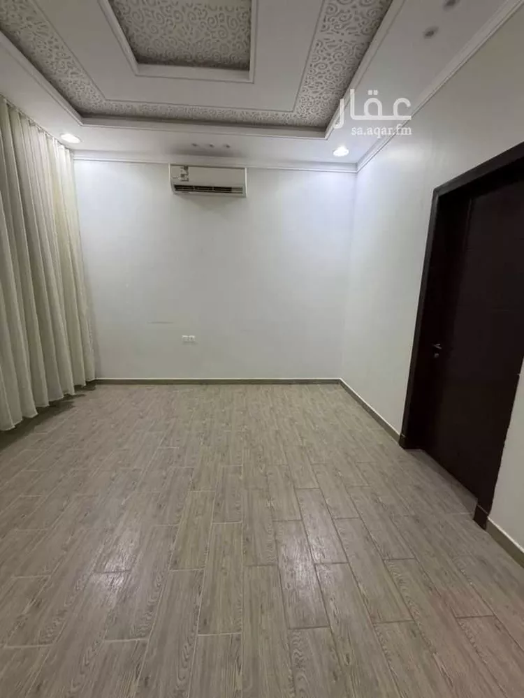فيلا للإيجار في شارع أحمد بن عبداللطيف السنبسي, حي المهدية, مدينة الرياض, منطقة الرياض صورة 2