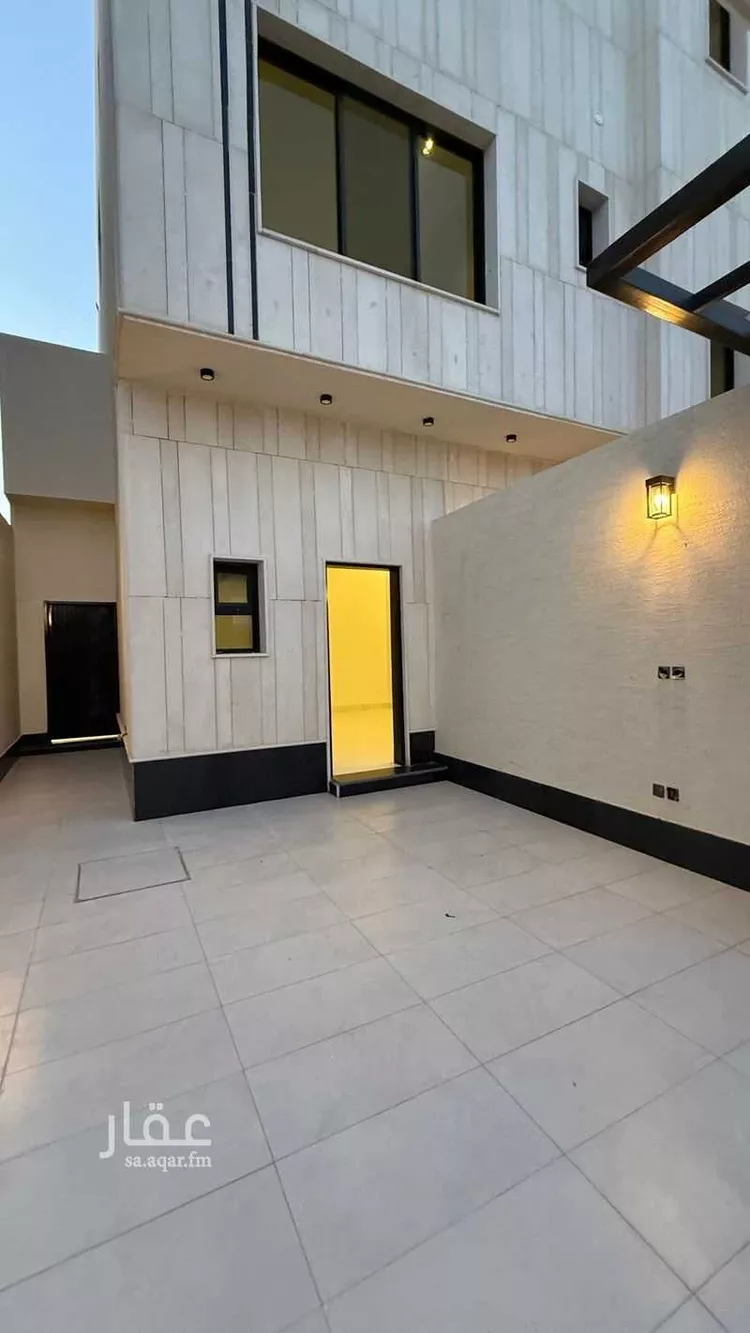 Floor for Sale in Riyadh Al Arid