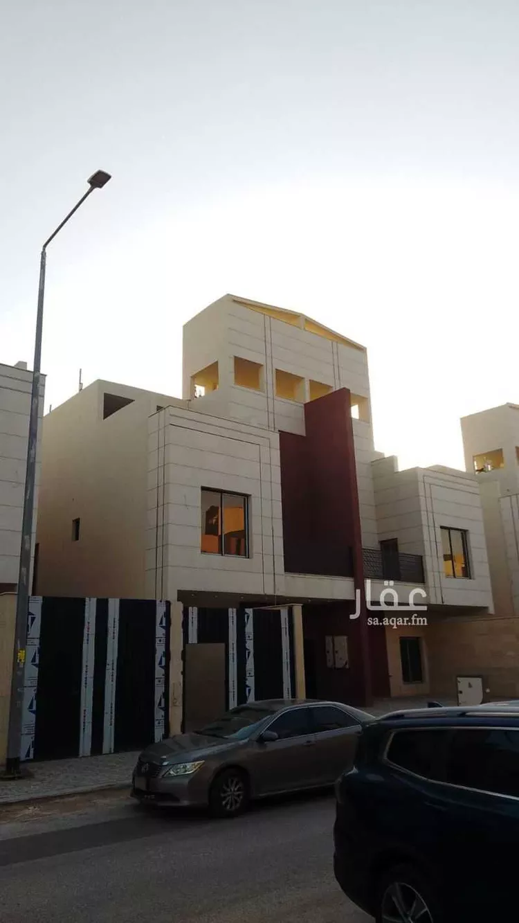 Floor for Rent in Riyadh Ar Rimal 9