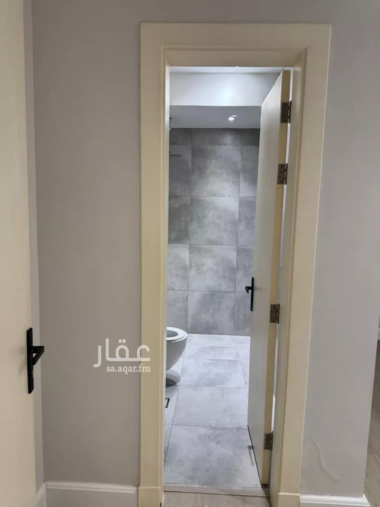 Apartment for Rent in Riyadh Al Malqa 14