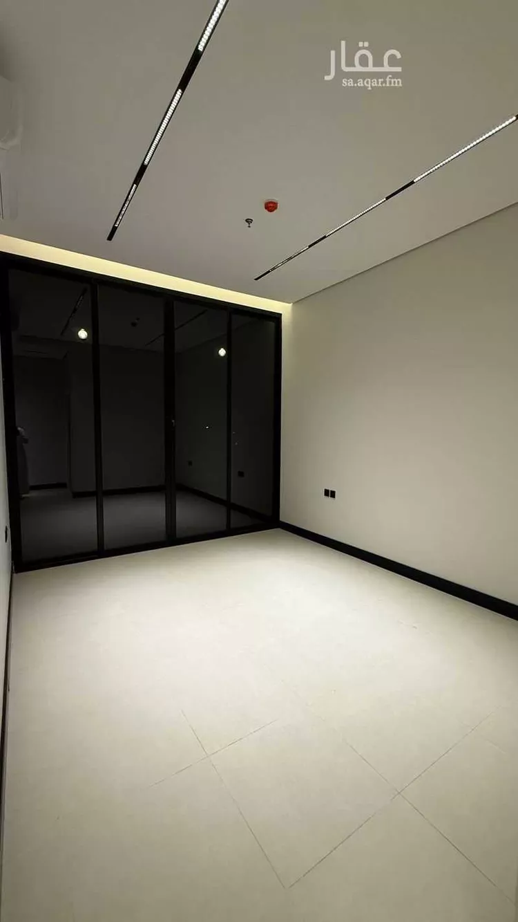 شقة للبيع في شارع أبي الشيخ الأصبهاني, حي العارض, مدينة الرياض, منطقة الرياض