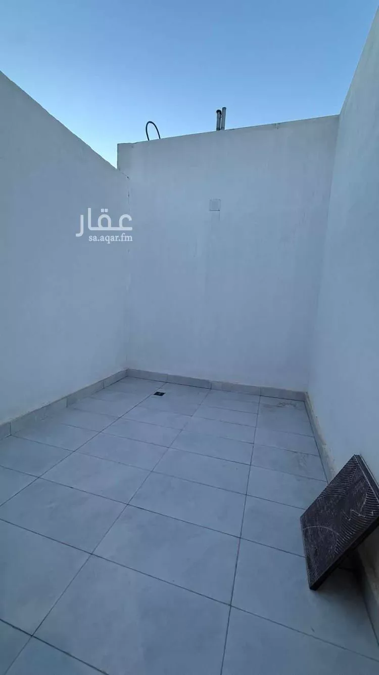 دور للبيع في شارع حافظ عبدالله الهندي, حي العارض, مدينة الرياض, منطقة الرياض صورة 5