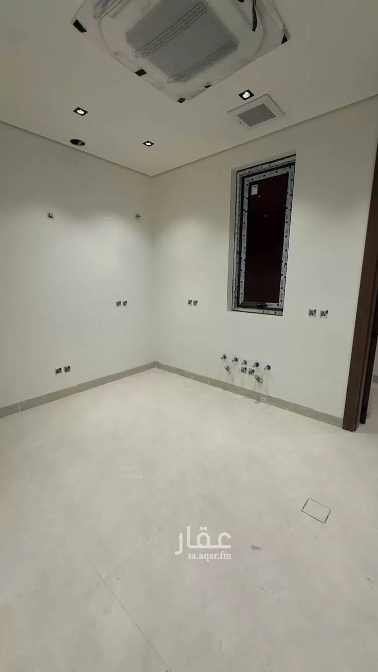دور للبيع في شارع موسى الحسيني, حي التعاون, مدينة الرياض, منطقة الرياض 7