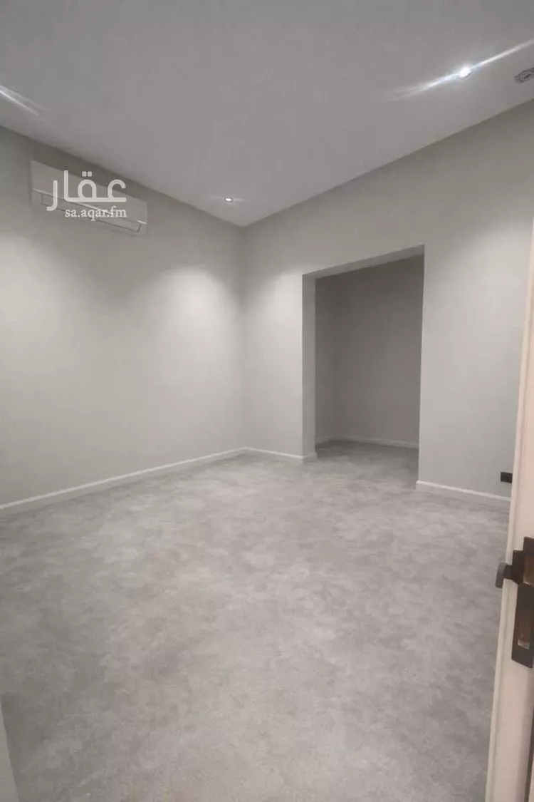 دور للبيع في شارع الغنامية, حي الربيع, مدينة الرياض, منطقة الرياض 7